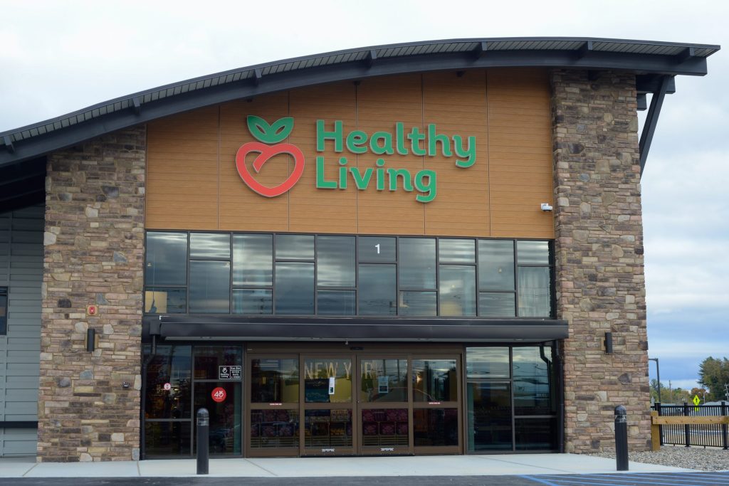 healthy living market clifton park storefront exterior